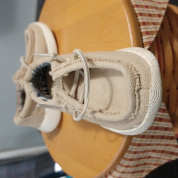 Crevo Kids Slip On - Picture 2 of 2